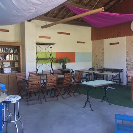 Camping Camping La Chesnays 4*