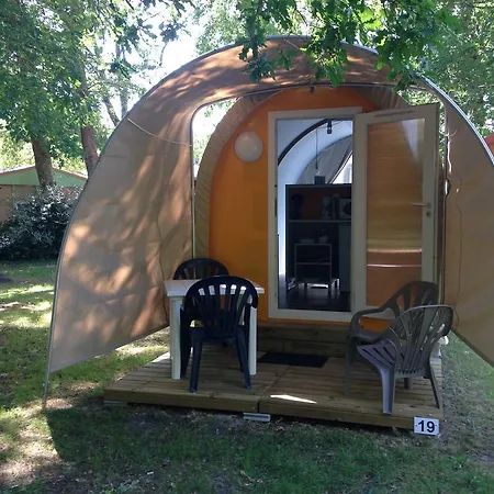 Camping Camping La Chesnays